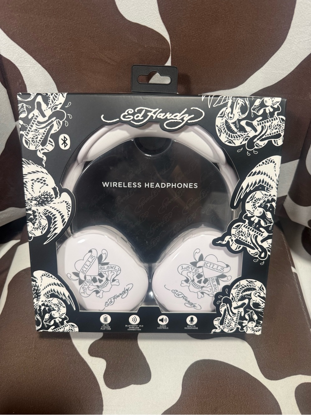 Ed Hardy white and Black Wireless Over-Ear Headphones